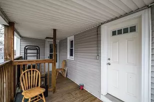 20 Cottage St, Everett, MA 02149 - Photo 11