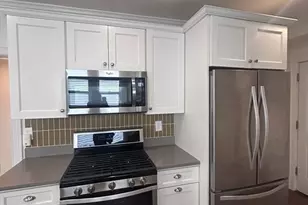 25 Granfield Ave, Boston, MA 02131 - Photo 7