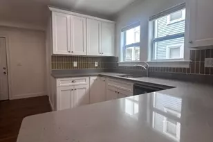 25 Granfield Ave, Boston, MA 02131 - Photo 7