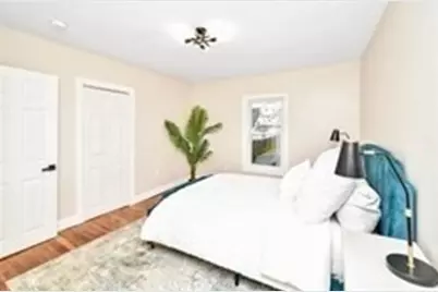 17 Wilcox St, Fall River, MA 02721 - Photo 3