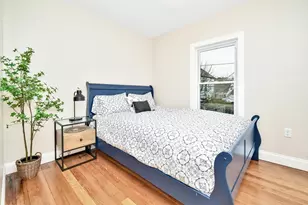 17 Wilcox St, Fall River, MA 02721 - Photo 5
