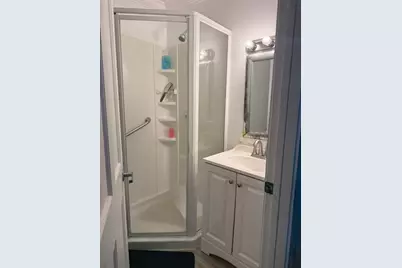 17 Wilcox St, Fall River, MA 02721 - Photo 9