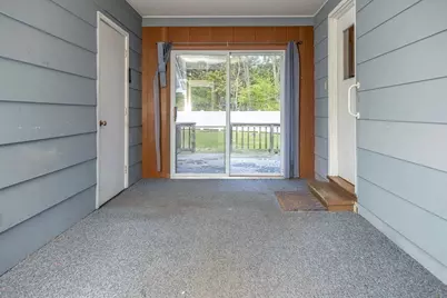 142 Spruce Hill Ave, Northampton, MA 01062 - Photo 23