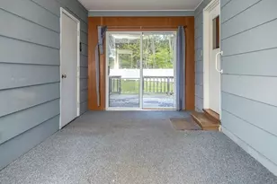 142 Spruce Hill Ave, Northampton, MA 01062 - Photo 23
