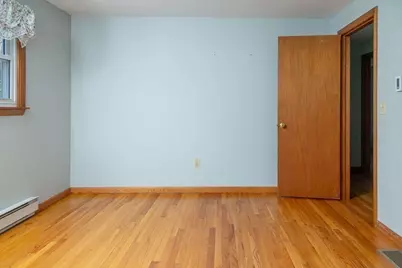 142 Spruce Hill Ave, Northampton, MA 01062 - Photo 19