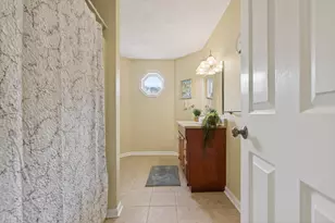 43 Hampshire Rd, Peabody, MA 01960 - Photo 33