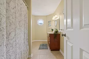 43 Hampshire Rd, Peabody, MA 01960 - Photo 27