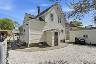 23 Houghton St, Lowell, MA 01851 - Photo 3