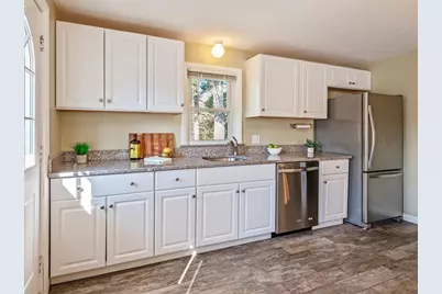 665 Main St, Oxford, MA 01537 - Photo 3