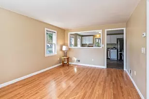 665 Main St, Oxford, MA 01537 - Photo 9