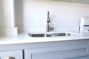 1124 Bedford St, Fall River, MA 02723 - Photo 21