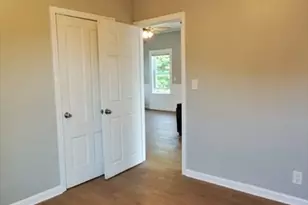 1124 Bedford St, Fall River, MA 02723 - Photo 17