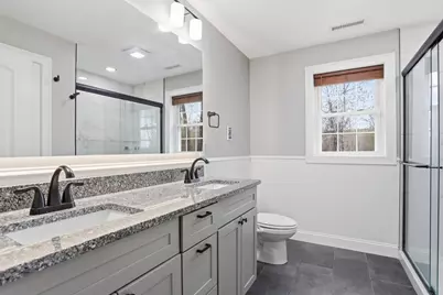 131 Damon Rd, Fitchburg, MA 01420 - Photo 21