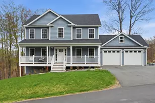 131 Damon Rd, Fitchburg, MA 01420 - Photo 29