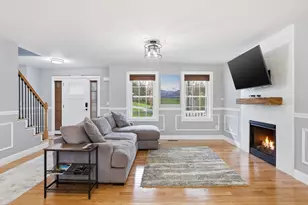 131 Damon Rd, Fitchburg, MA 01420 - Photo 11