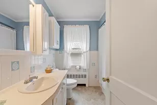 210 7th Ave, Lowell, MA 01854 - Photo 27