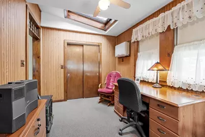 210 7th Avenue, Lowell, MA 01854 - Photo 7
