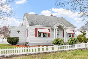 210 7th Ave, Lowell, MA 01854 - Photo 39
