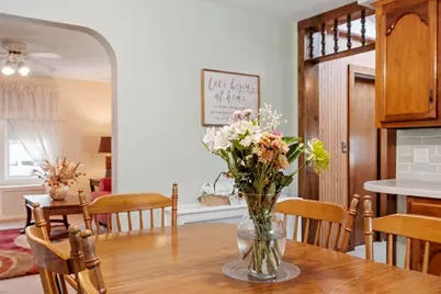 210 7th Avenue, Lowell, MA 01854 - Photo 9