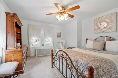 210 7th Avenue, Lowell, MA 01854 - Photo 25