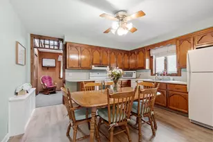 210 7th Ave, Lowell, MA 01854 - Photo 11