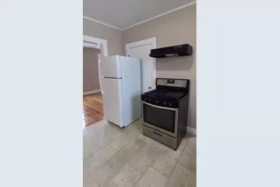 279 Chestnut St #2, Lynn, MA 01902 - Photo 11