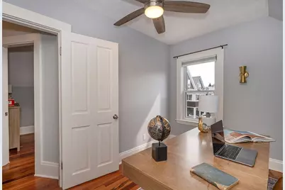 8 Alfred St, Medford, MA 02155 - Photo 15