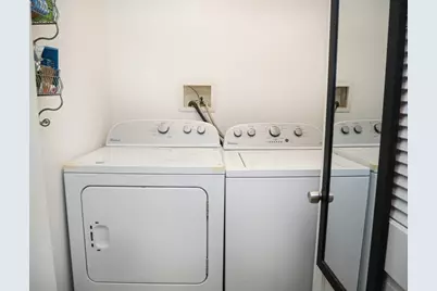 237 W Third #1, Boston, MA 02127 - Photo 9