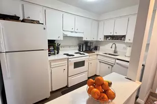 180 Main St, Bridgewater, MA 02324 - Photo 3
