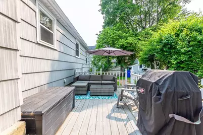 40 Benefit St, Attleboro, MA 02703 - Photo 17