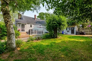 40 Benefit St, Attleboro, MA 02703 - Photo 21