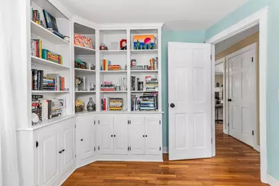 40 Benefit St, Attleboro, MA 02703 - Photo 11