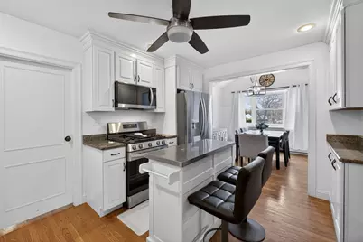 54 Oakwood Ave, Billerica, MA 01821 - Photo 11