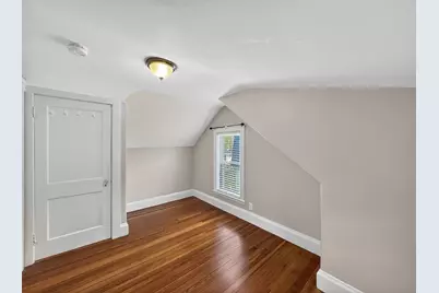 9 Hood St, Saugus, MA 01906 - Photo 21