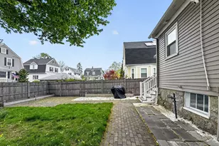 9 Hood St, Saugus, MA 01906 - Photo 29