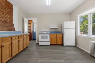 10 Oak Bluff St, Medford, MA 02155 - Photo 19