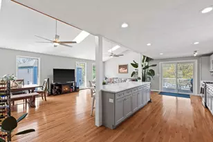 5 Bradford Terrace, Saugus, MA 01906 - Photo 5