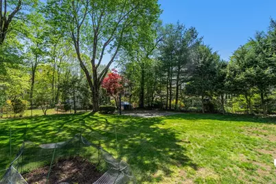 322 Cabot St, Newton, MA 02460 - Photo 35