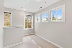12 Ship Ave, Medford, MA 02155 - Photo 15