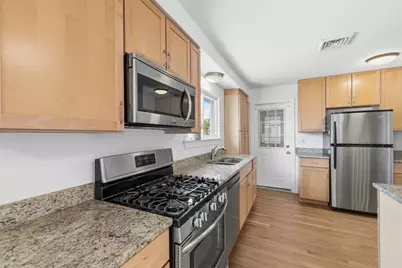 22 Martin #22, Medford, MA 02155 - Photo 5