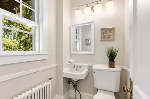89 Beaumont Ave, Newton, MA 02460 - Photo 11