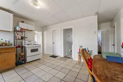 71 Maywood St, Worcester, MA 01603 - Photo 7