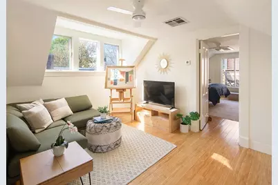 185 Hamilton St #3, Cambridge, MA 02139 - Photo 1
