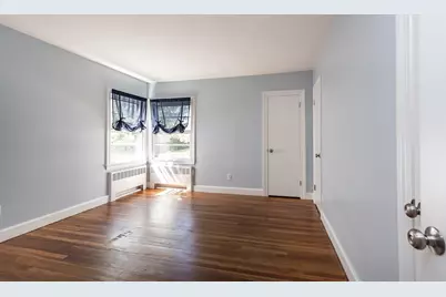 277 Valentine St, Fall River, MA 02720 - Photo 9