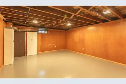 277 Valentine St, Fall River, MA 02720 - Photo 31