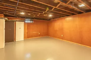 277 Valentine St, Fall River, MA 02720 - Photo 31