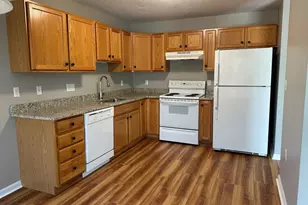 178 Middle St, Leominster, MA 01453 - Photo 3