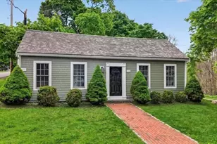 106 Fort Hill, Hingham, MA 02043 - Photo 1