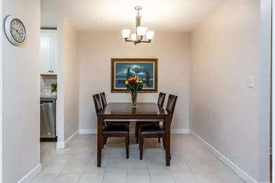 238 Rock St #C10, Norwood, MA 02062 - Photo 5