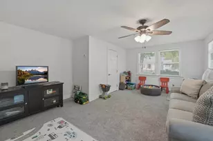 28 Saxon Rd, Worcester, MA 01602 - Photo 37